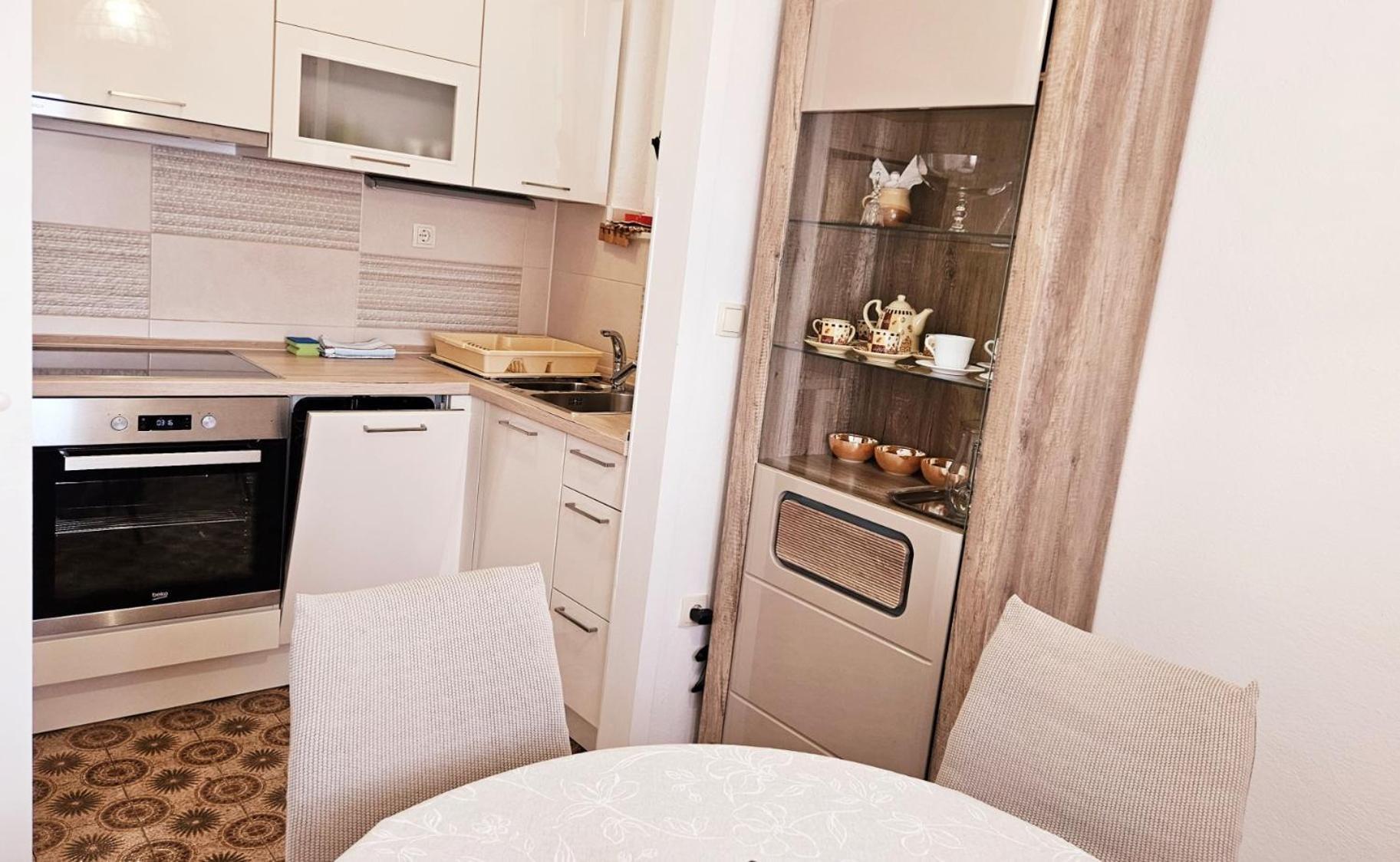 Apartment Tony 奥米什 外观 照片